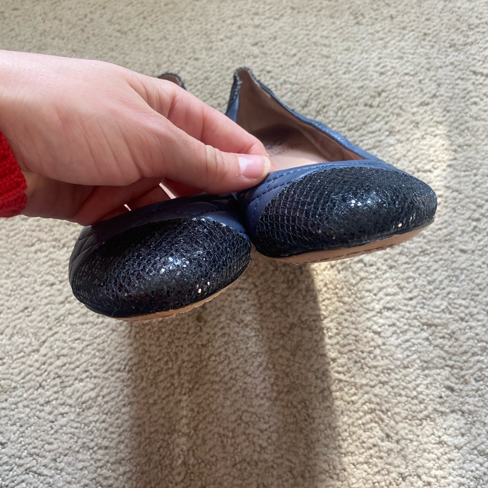 Vince Camuto Fawna leather quilted flats - Picture 3 of 6